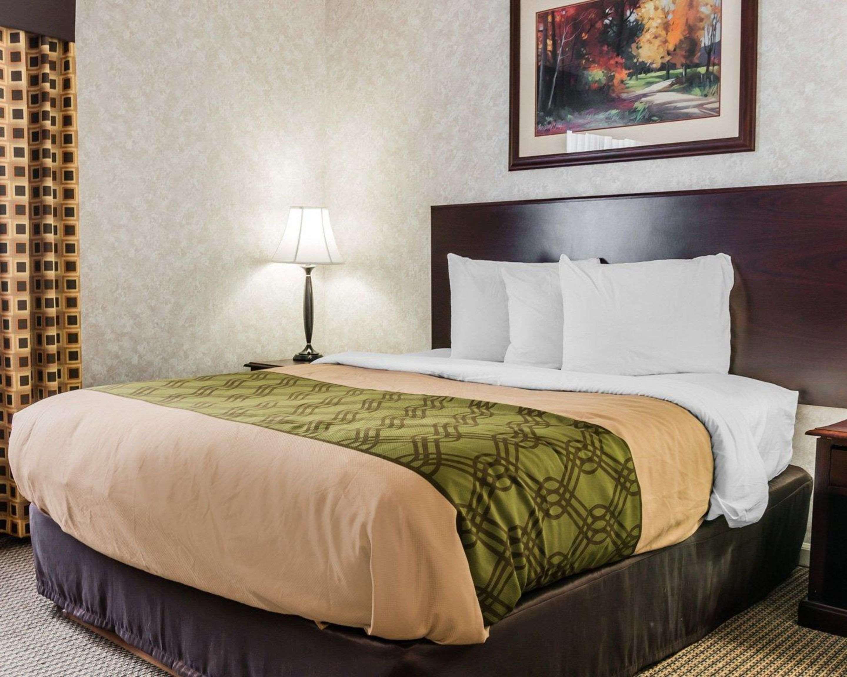 Econo Lodge & Suites Cascade Extérieur photo