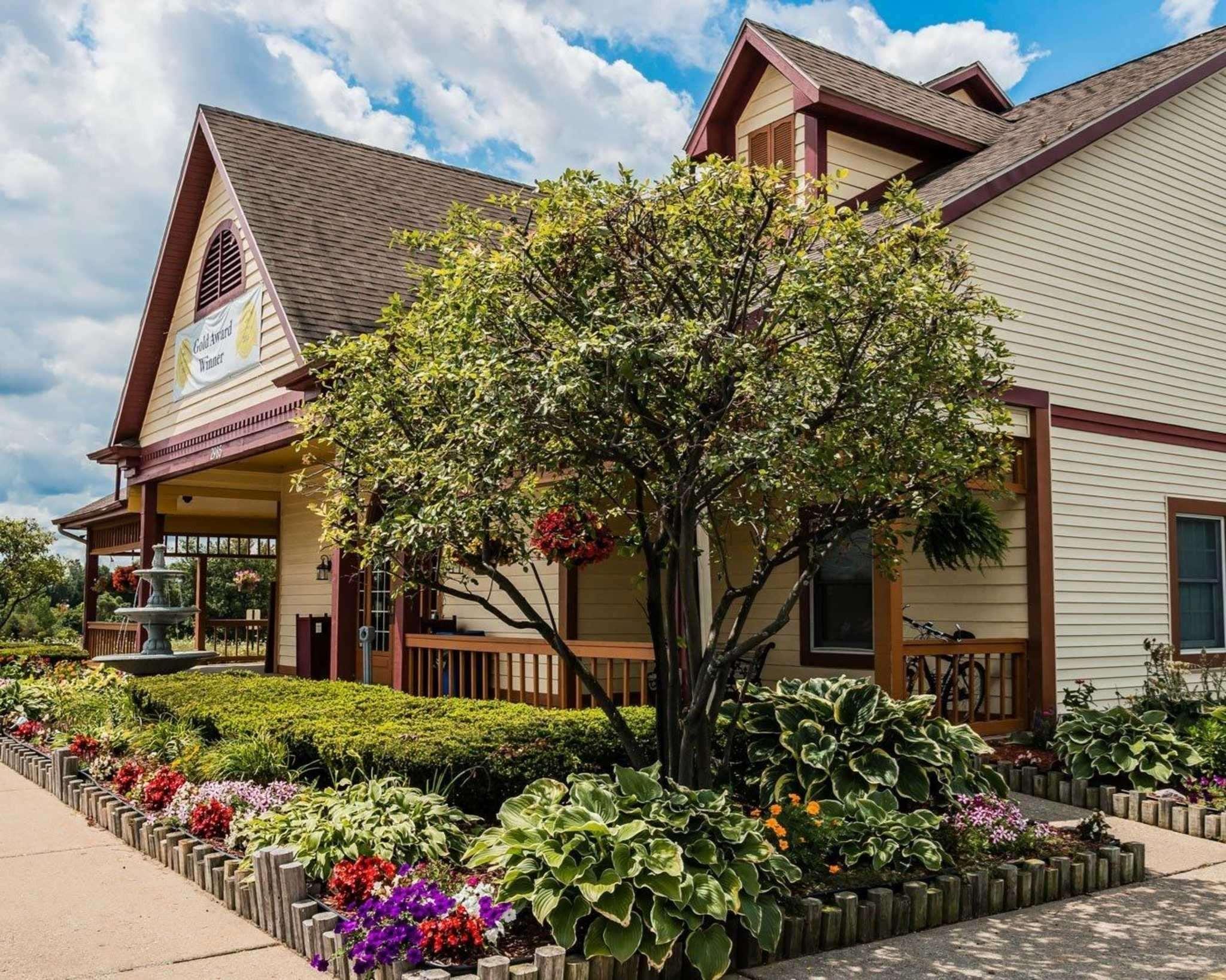 Econo Lodge & Suites Cascade Extérieur photo