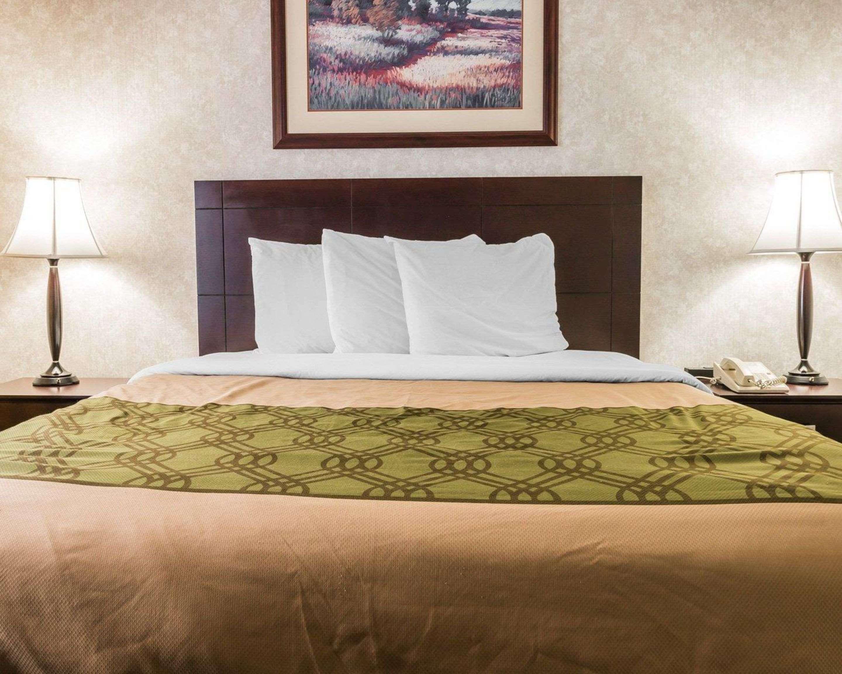 Econo Lodge & Suites Cascade Extérieur photo