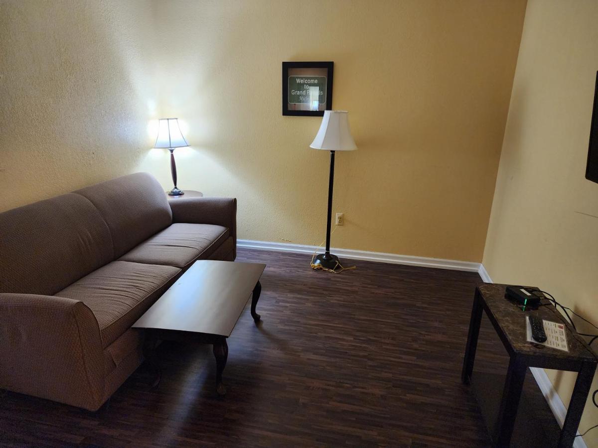 Econo Lodge & Suites Cascade Extérieur photo