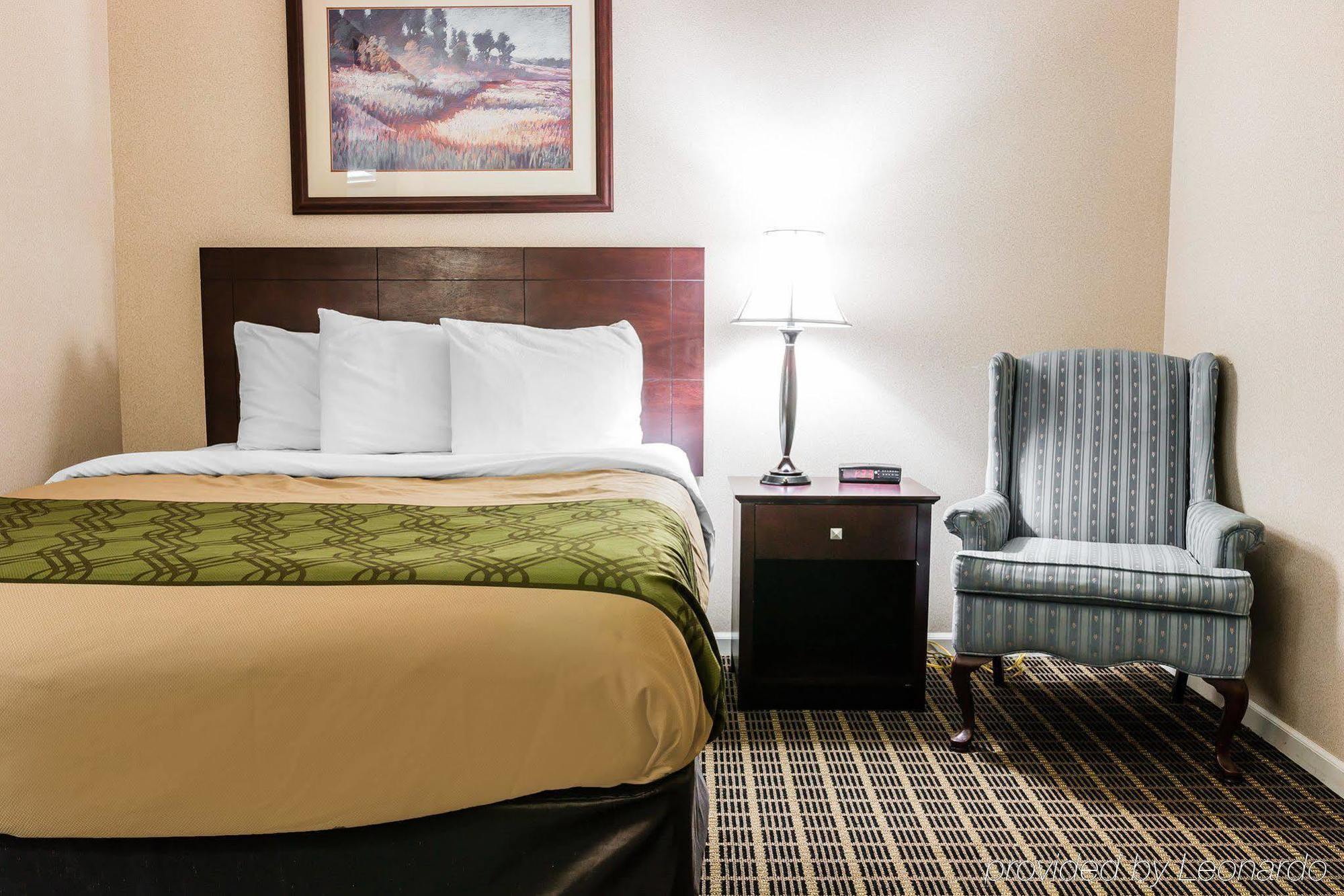 Econo Lodge & Suites Cascade Extérieur photo